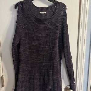 Maurices Size Med lightweight sweater dark purple with cut out detail